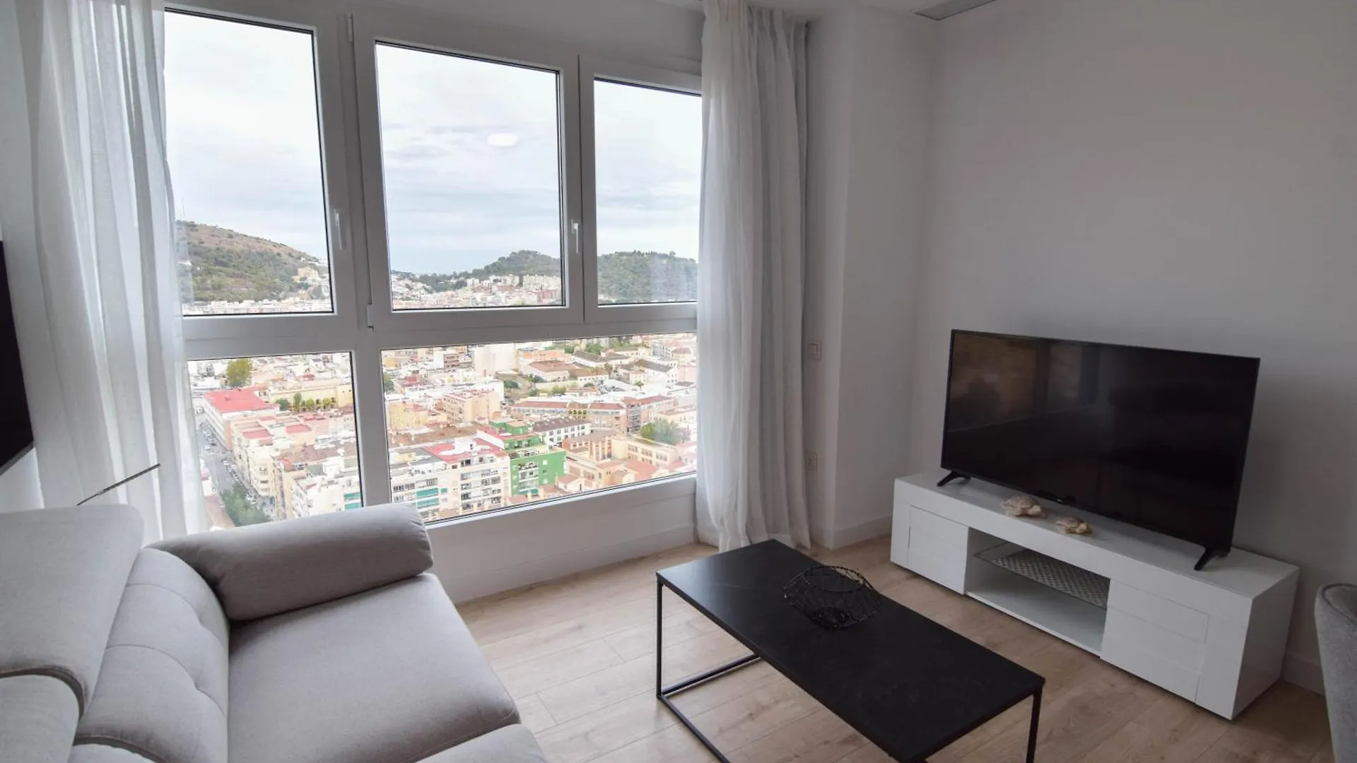 Letplanet Martiricos Sky Apartment Malaga 0*,