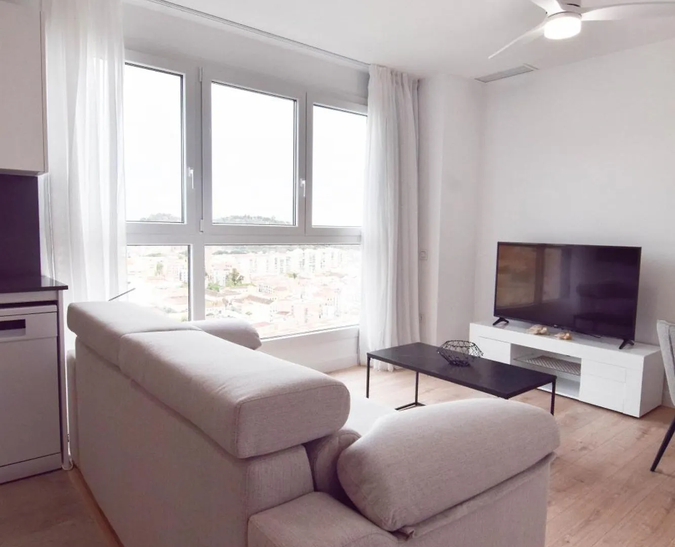 Letplanet Martiricos Sky Apartment Malaga 0*,